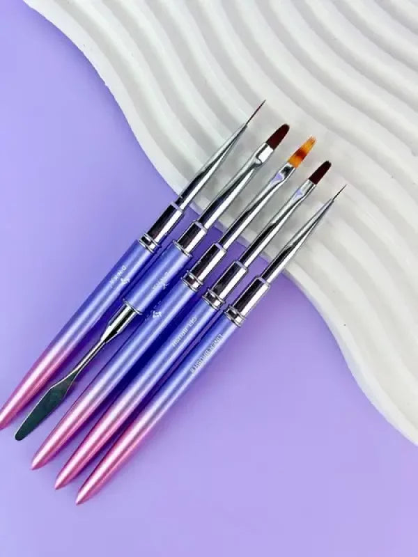DNKa' ecset #0005 OMBRE