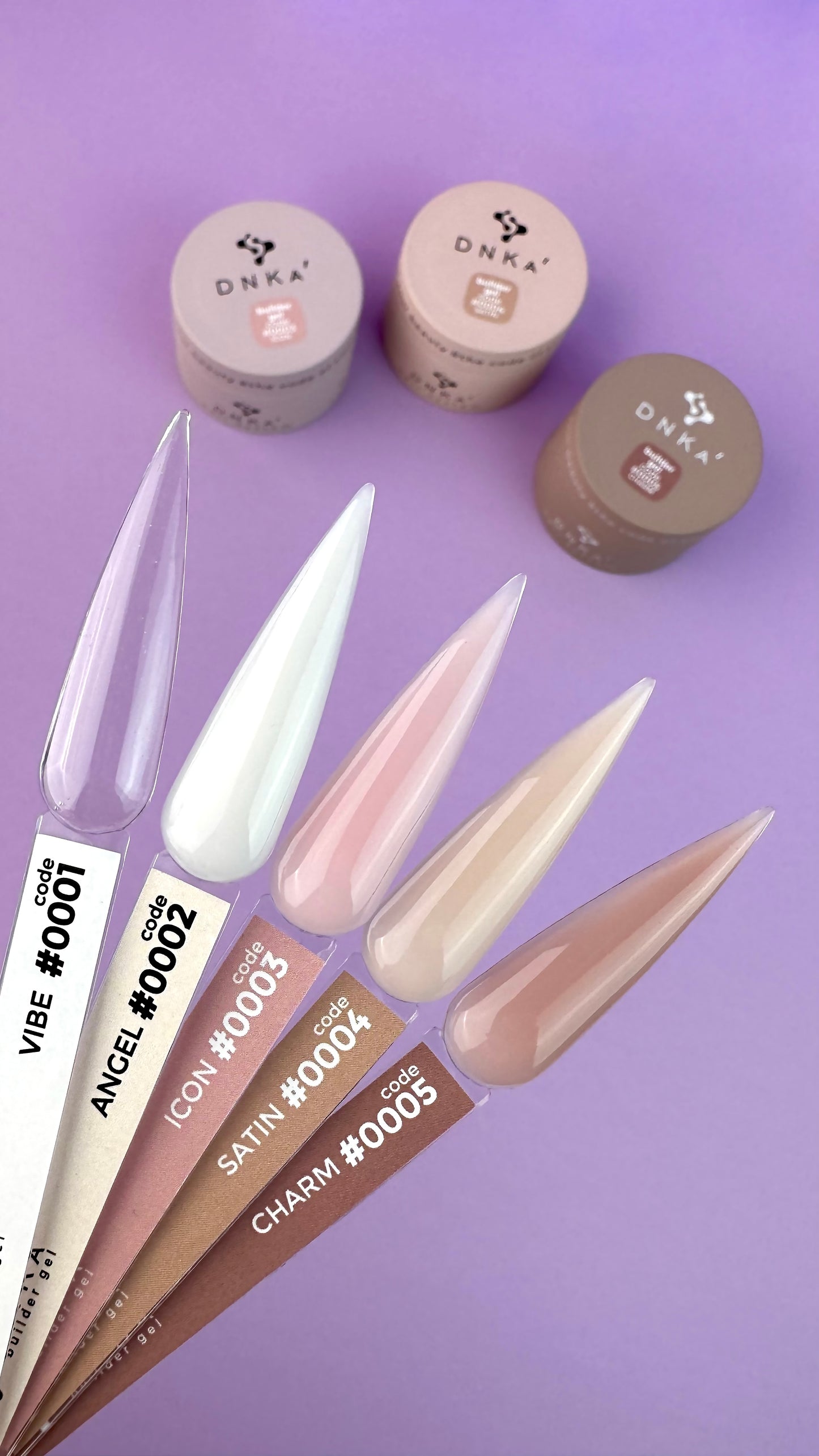 DNKa' Builder gél  30 ml #0005 Charm